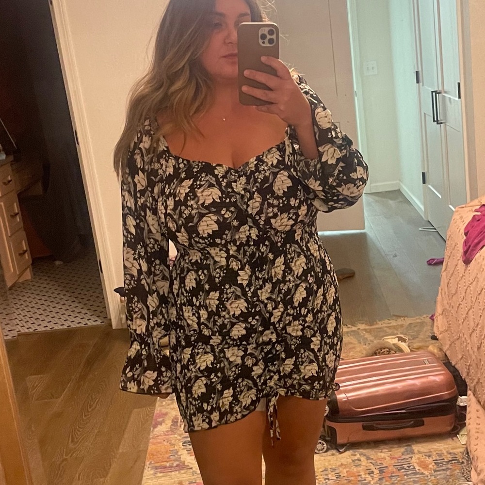 FLORAL PLUS SIZE DRESS